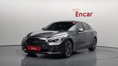 Infiniti Q50