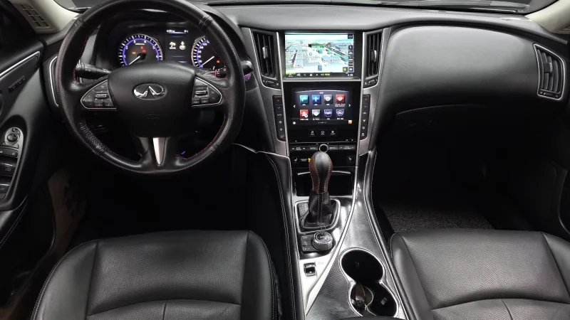 Infiniti Q50