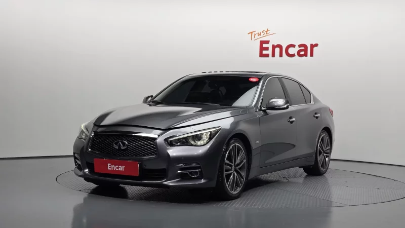 Infiniti Q50