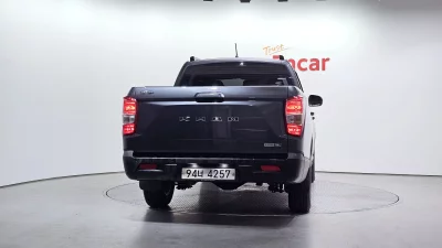 SsangYong Rexton Sports Khan