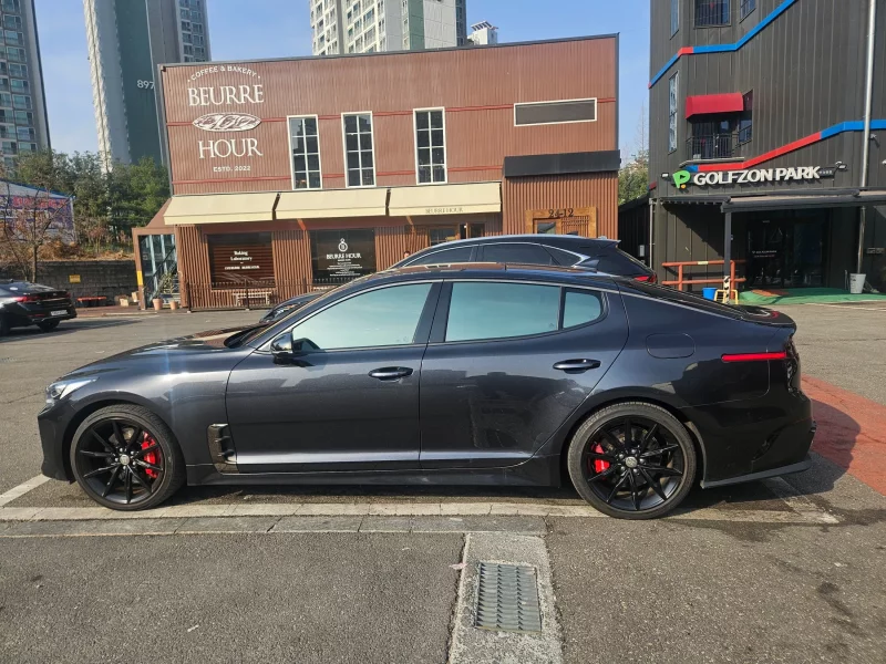 Kia Stinger