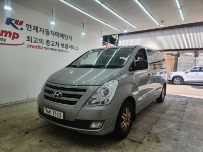Hyundai Grand Starex