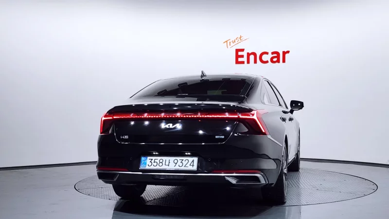Kia K8