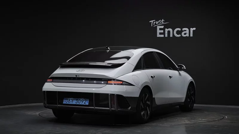 Hyundai Ioniq 6