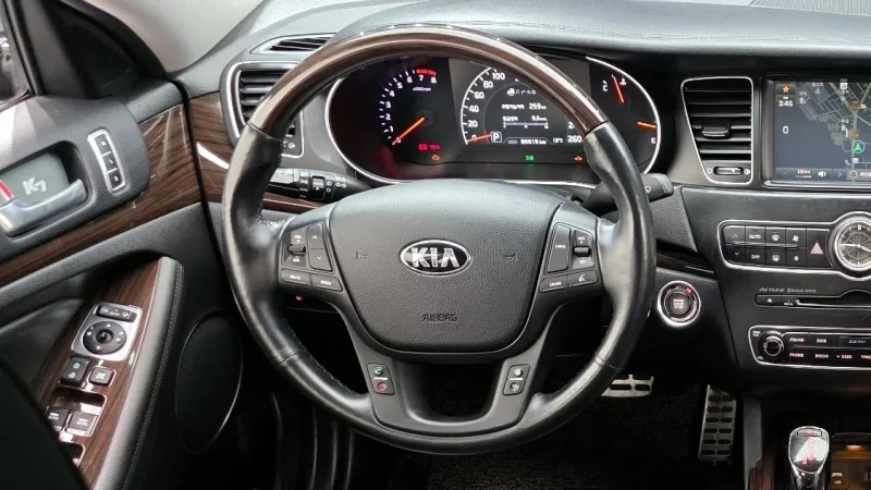 Kia K7