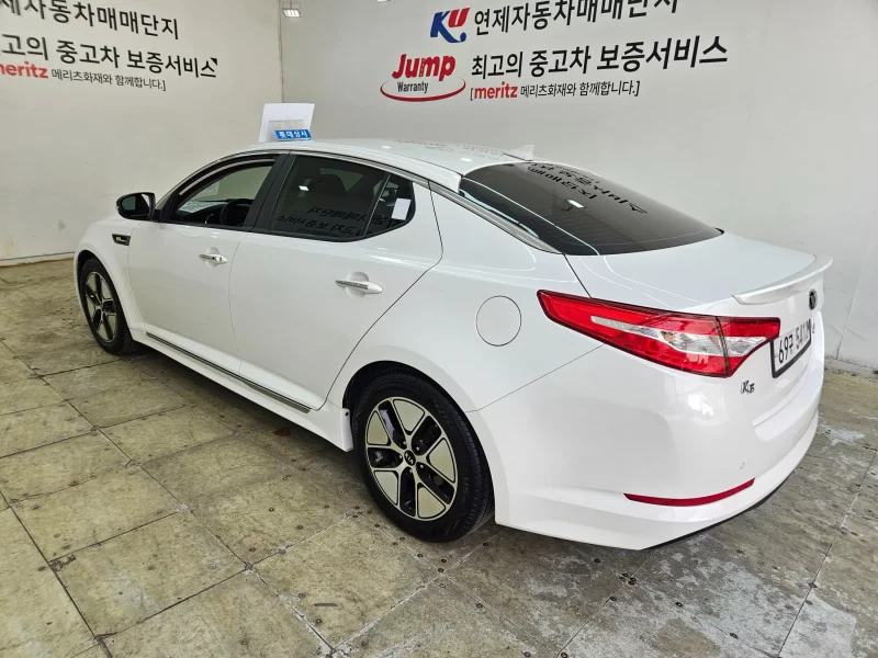 Kia K5