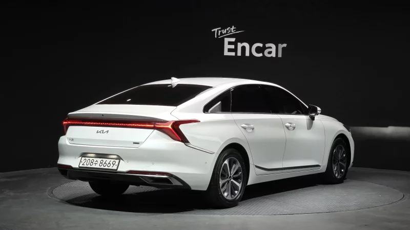 Kia K8