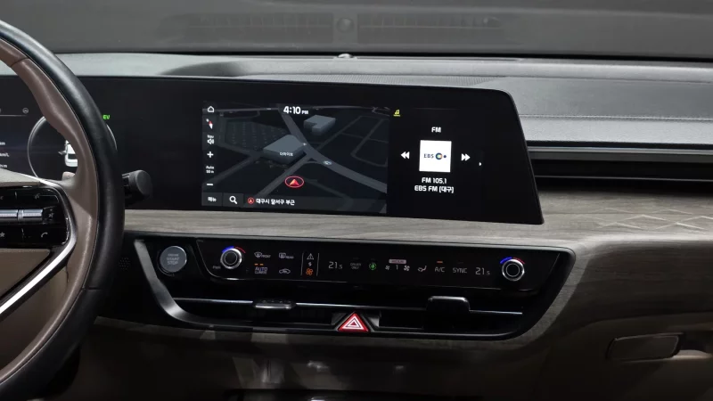 Kia K8