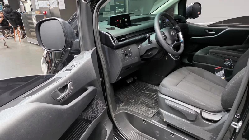Hyundai Staria