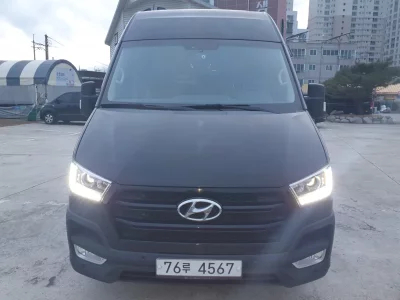 Hyundai H1