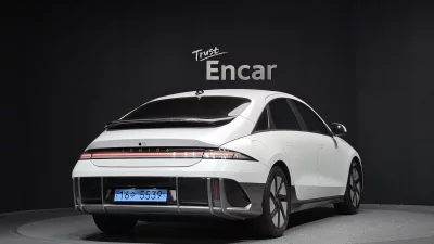 Hyundai Ioniq 6