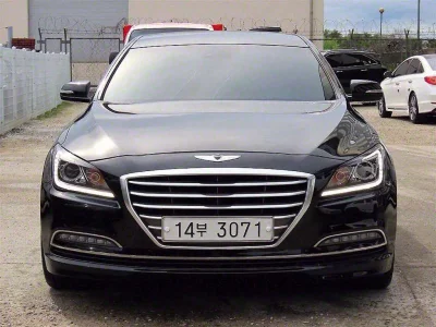 Hyundai Genesis