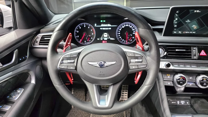 Genesis G70