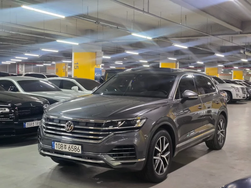 Volkswagen Touareg