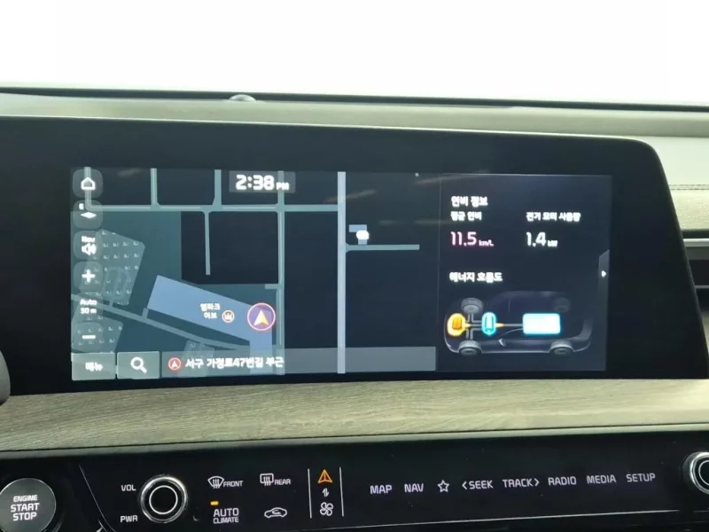 Kia K8