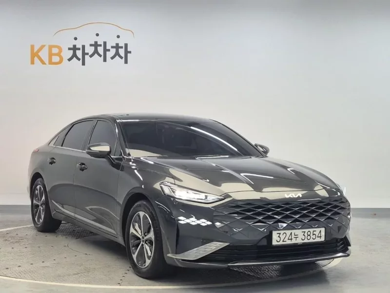 Kia K8