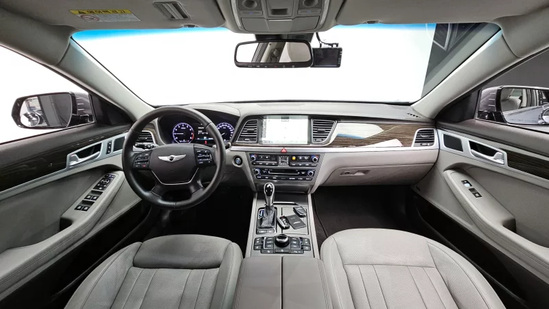 Hyundai Genesis