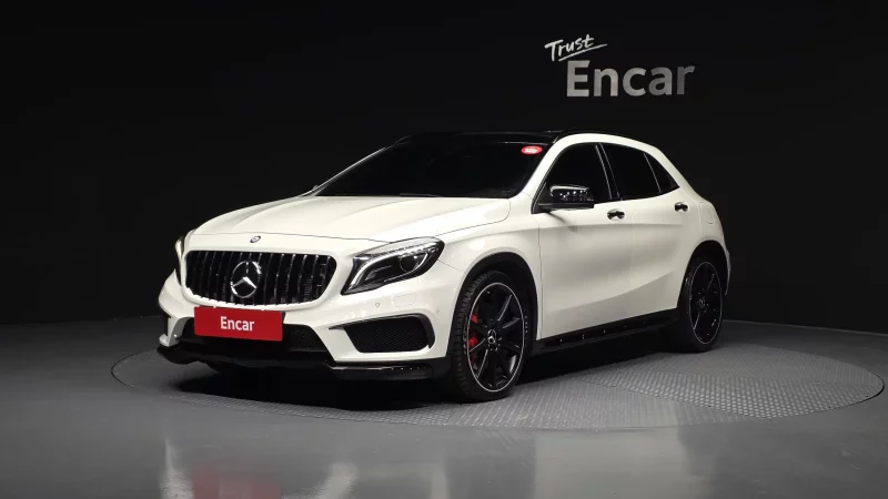 Mercedes-Benz GLA-Class