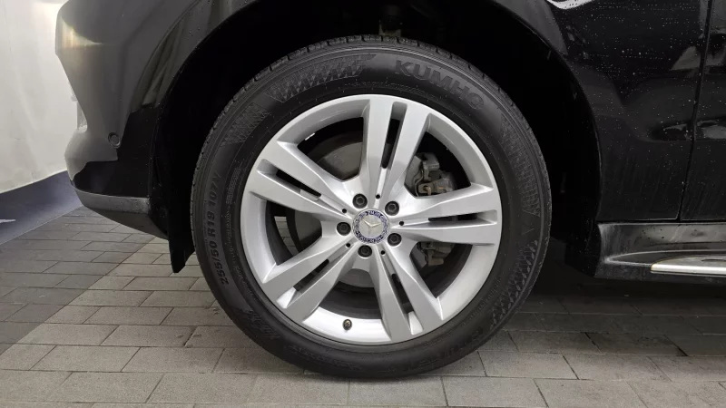 Mercedes-Benz M-class