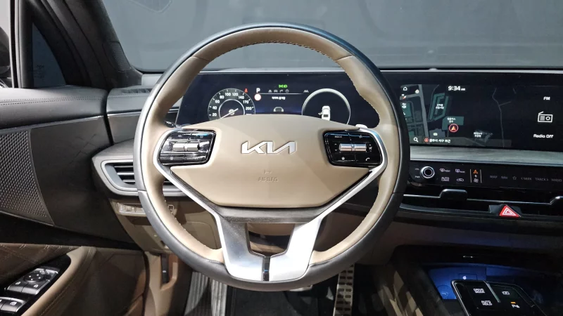 Kia K8