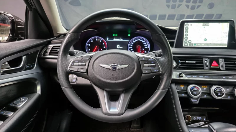 Genesis G70
