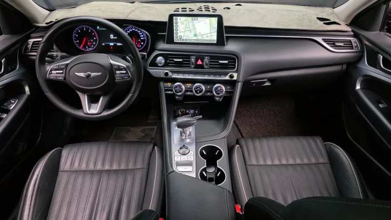Genesis G70
