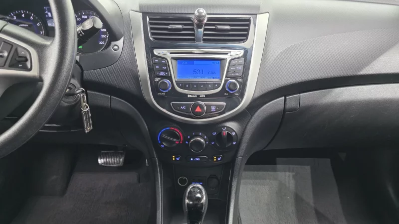 Hyundai Accent