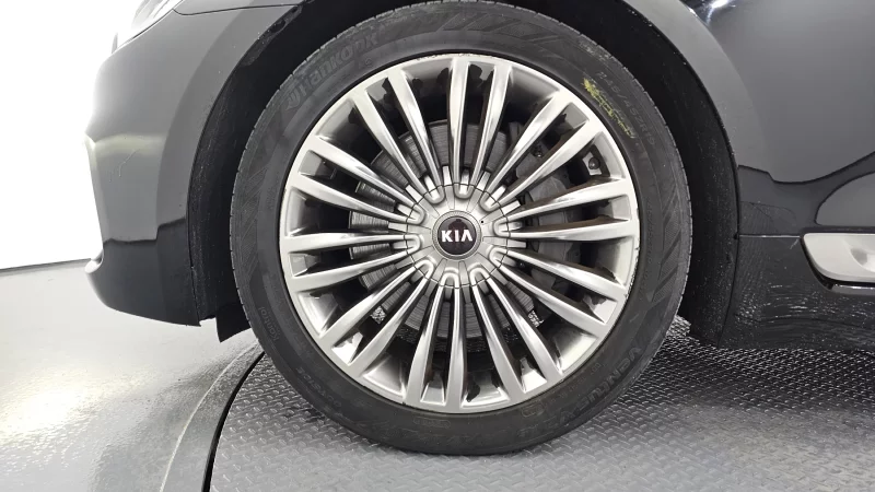 Kia K9
