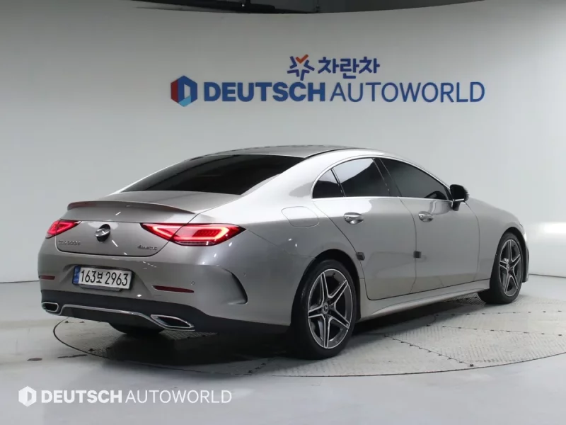 Mercedes-Benz CLS-Class