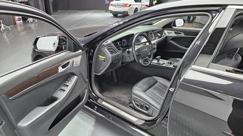 Genesis G80