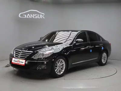 Hyundai Genesis