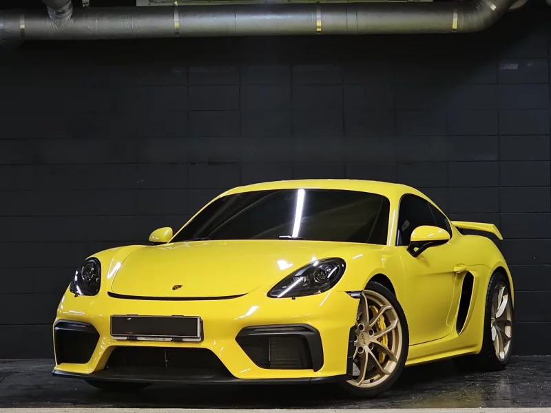 Porsche CAYMAN