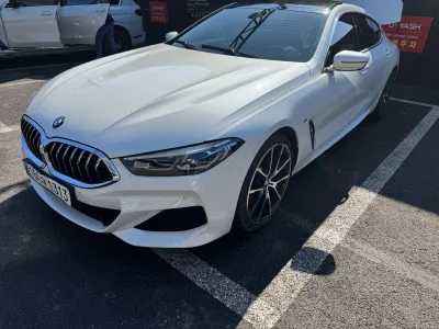 BMW 8-Series