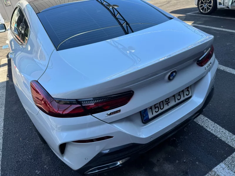 BMW 8-Series