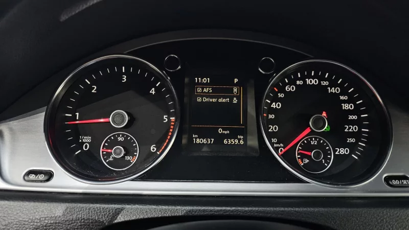 Volkswagen PASSAT CC