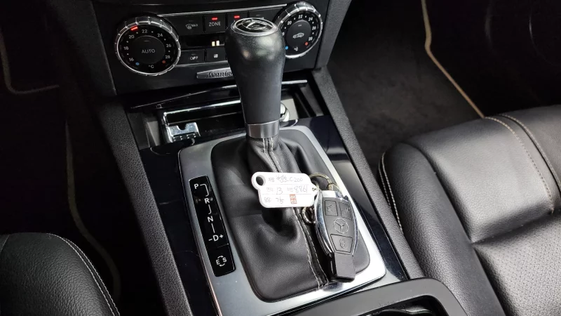 Mercedes-Benz C-Class