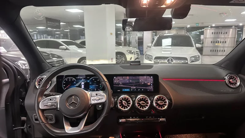 Mercedes-Benz GLA-Class