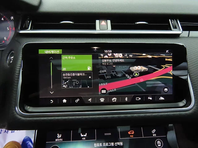 Land Rover RANGE ROVER VELAR