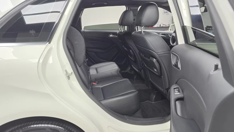 Mercedes-Benz B-Class