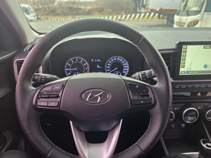 Hyundai Venue