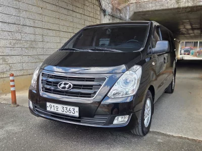 Hyundai Grand Starex