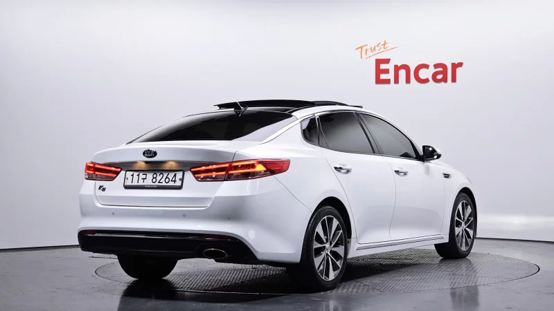 Kia K5