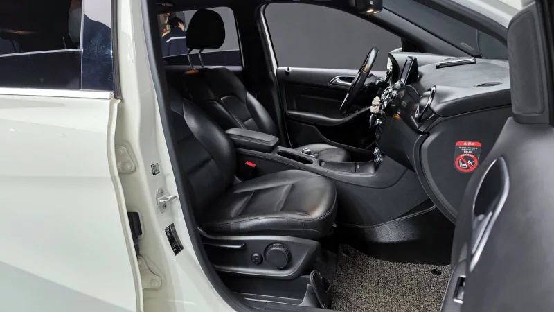 Mercedes-Benz B-Class