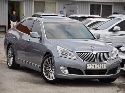 Hyundai Equus