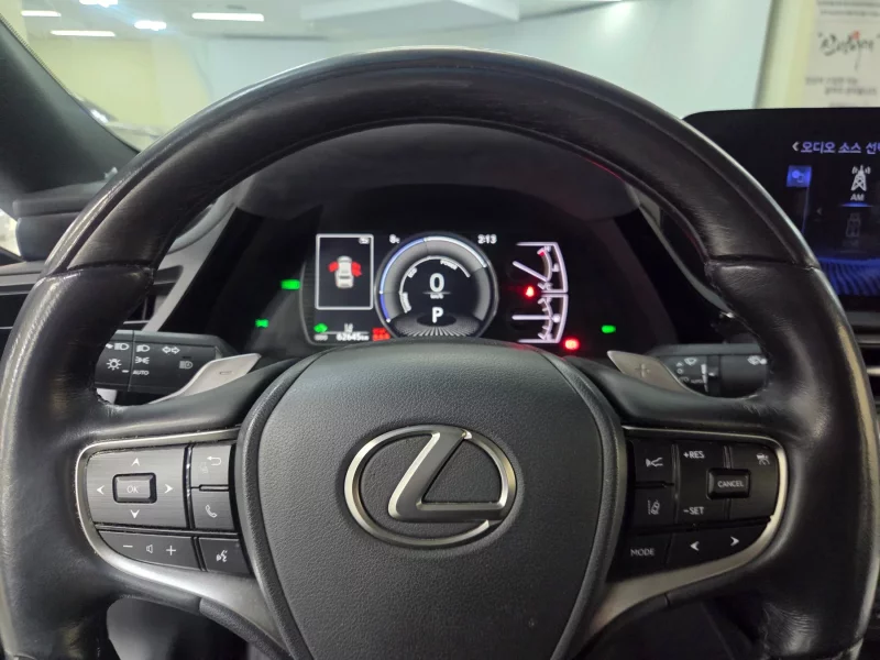 Lexus ES300h