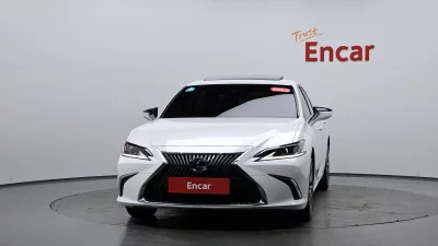 Lexus ES300h