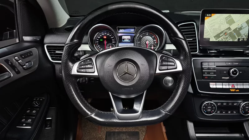 Mercedes-Benz GLE-Class