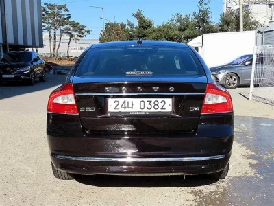 Volvo S80