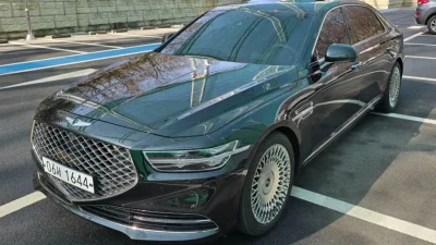 Genesis G90
