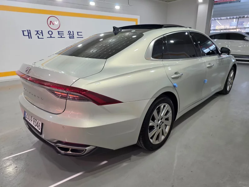 Hyundai Grandeur